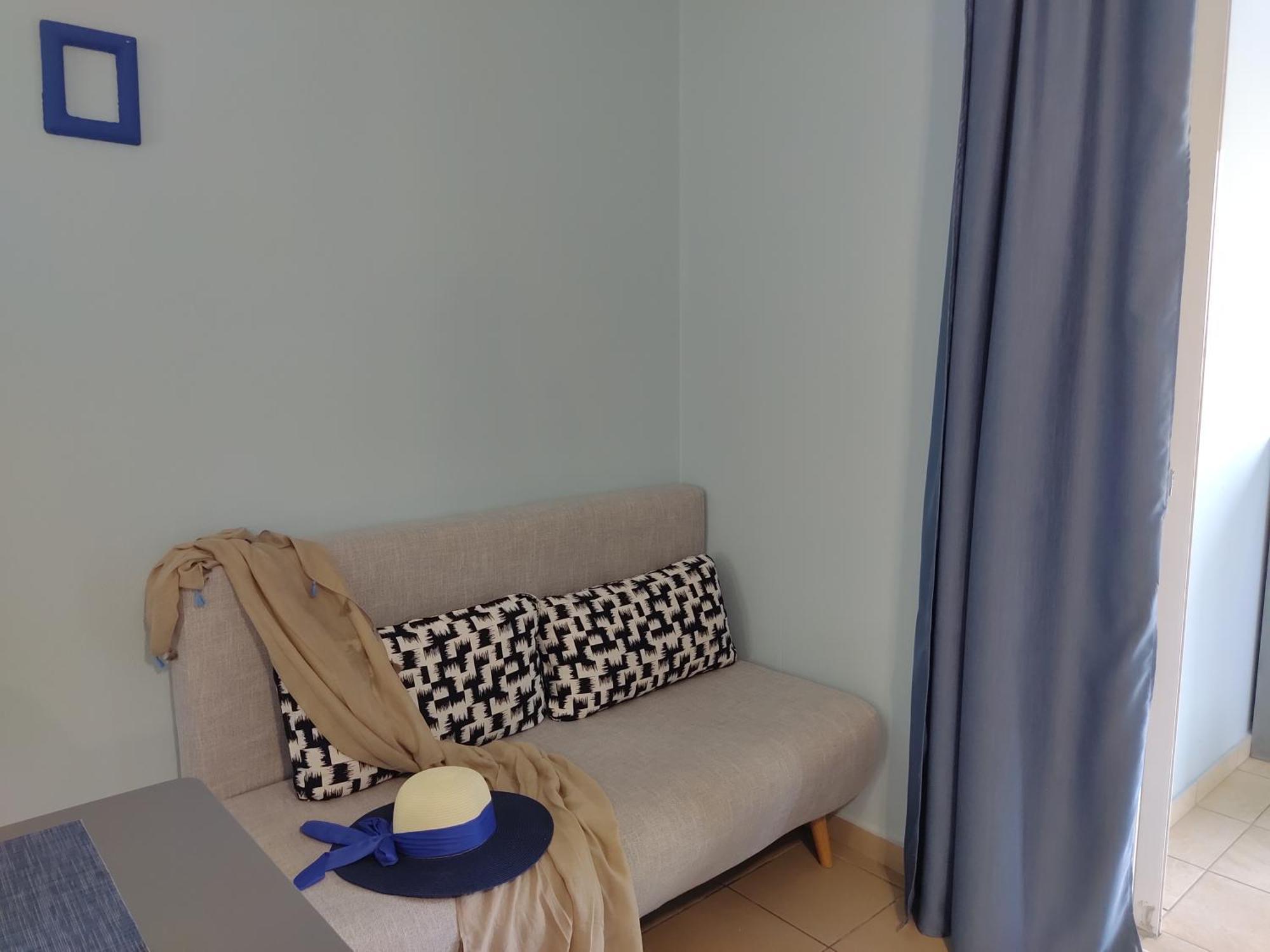 Celeste Deluxe Apartments Skala Potamia  Room photo